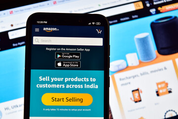 Helium 10 vs Jungle Scout: 2024 Amazon Seller Tools Comparison 1 Amazon Seller Tools