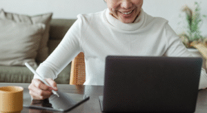 How to Hire an Amazon Virtual Assistant - Featured Image