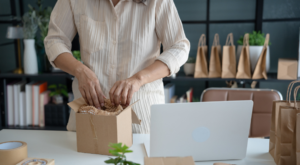 E-commerce Post-Holiday Strategies - Featured Image